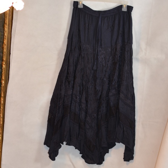 Coldwater Creek Blue embroidered Skirt SZ L NWOT - Picture 2 of 6